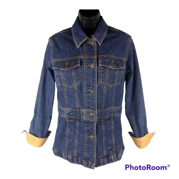 Eddie Bauer Denim blue Jean button up Jacket contrast flip cuff, women pockets